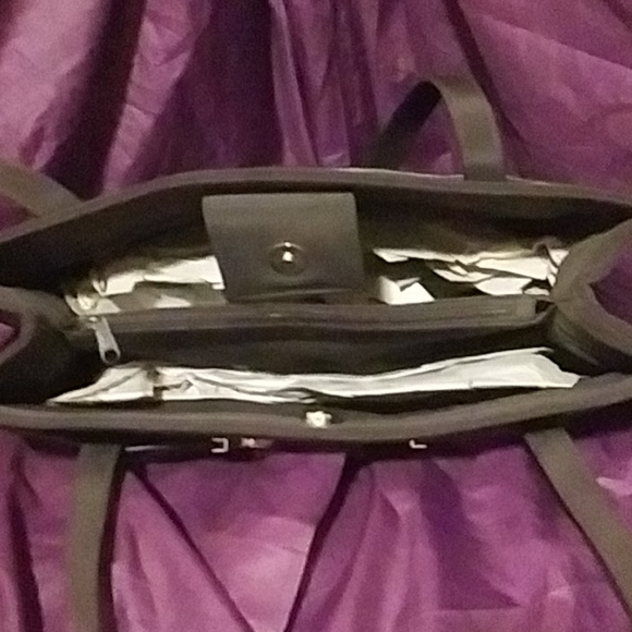 Jaclyn smith genuine leather with man made trim - Picture 7 of 13